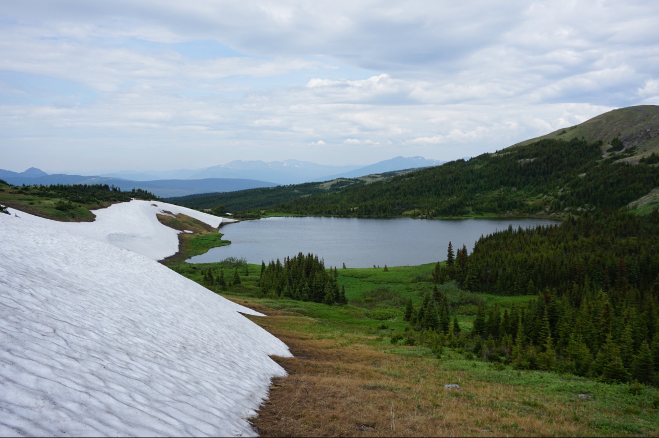 Le Hudette Lakes alpine hike near Chetwynd BC